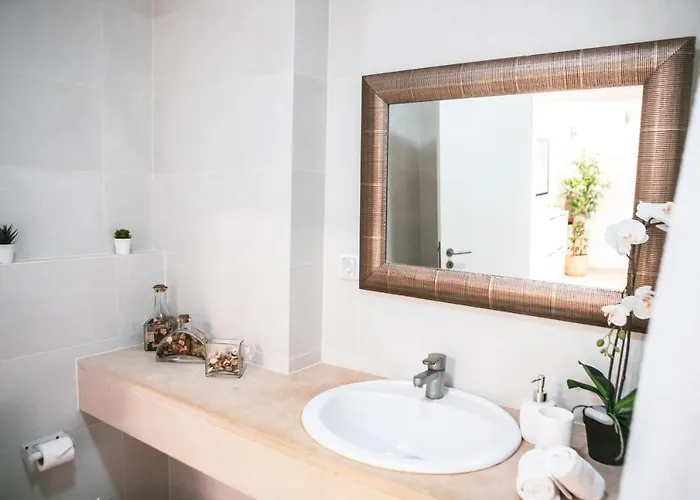 Marlin House Dom wakacyjny *